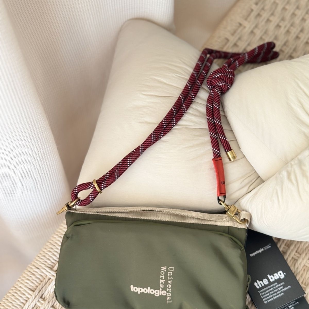 New Outdoor Commuter Water Bot - Luxury Bags Sling ulasan dan harga