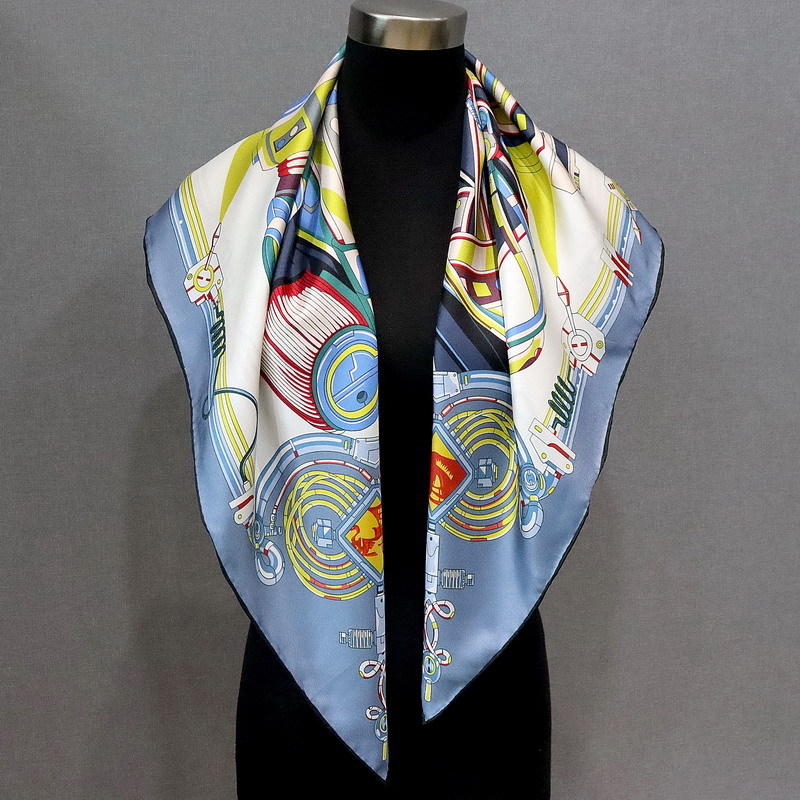 18MM Silk Scarf Women Hand Rol - Luxury Bags And Accessories ulasan dan harga