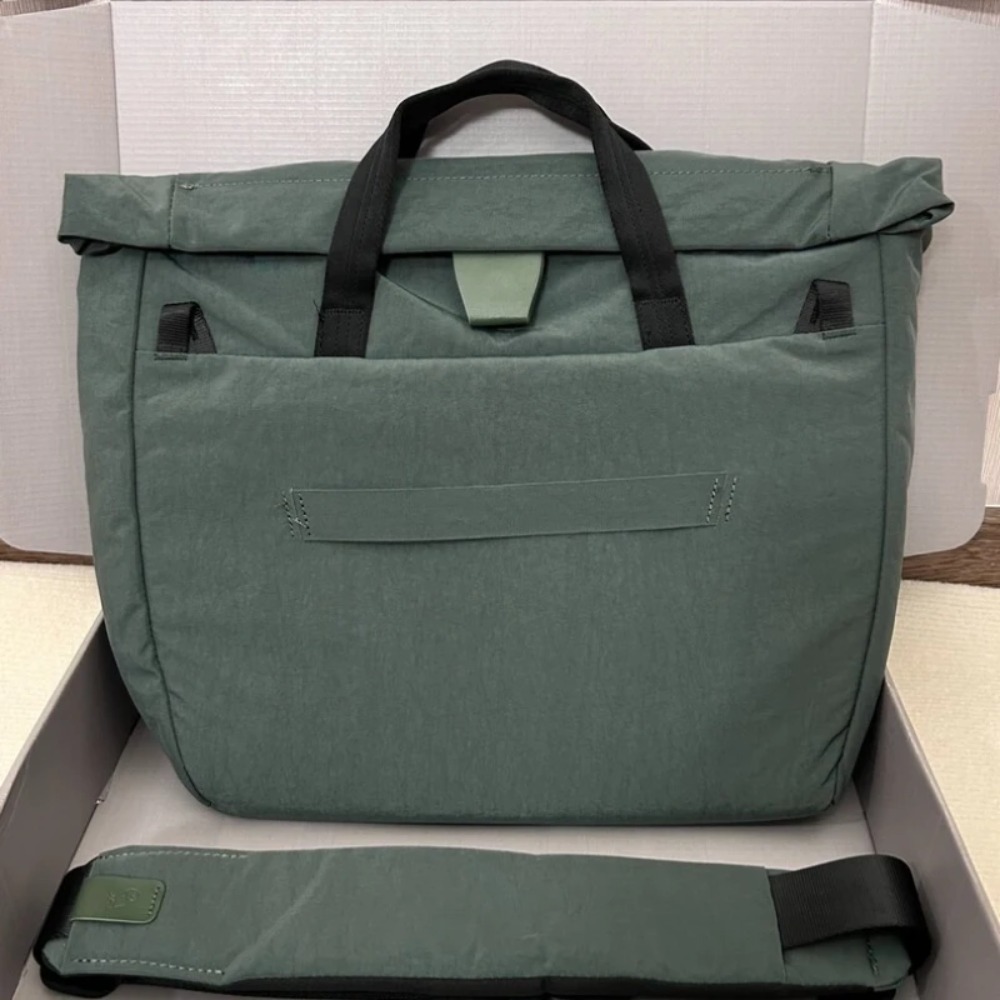 Luxury Tokyo Messenger Bag 14L - Luxury Bags Tokyo ulasan dan harga